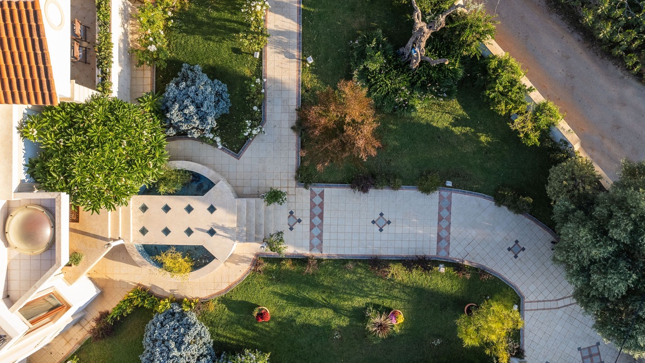 Photo of Outdoor in Perivolia
