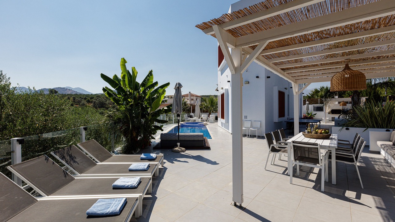 Photo of Outdoor in Roumeli