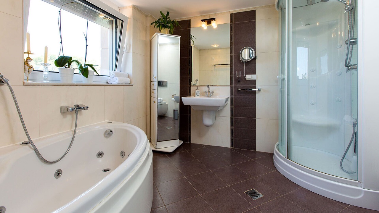 Photo of Bathroom in Kare