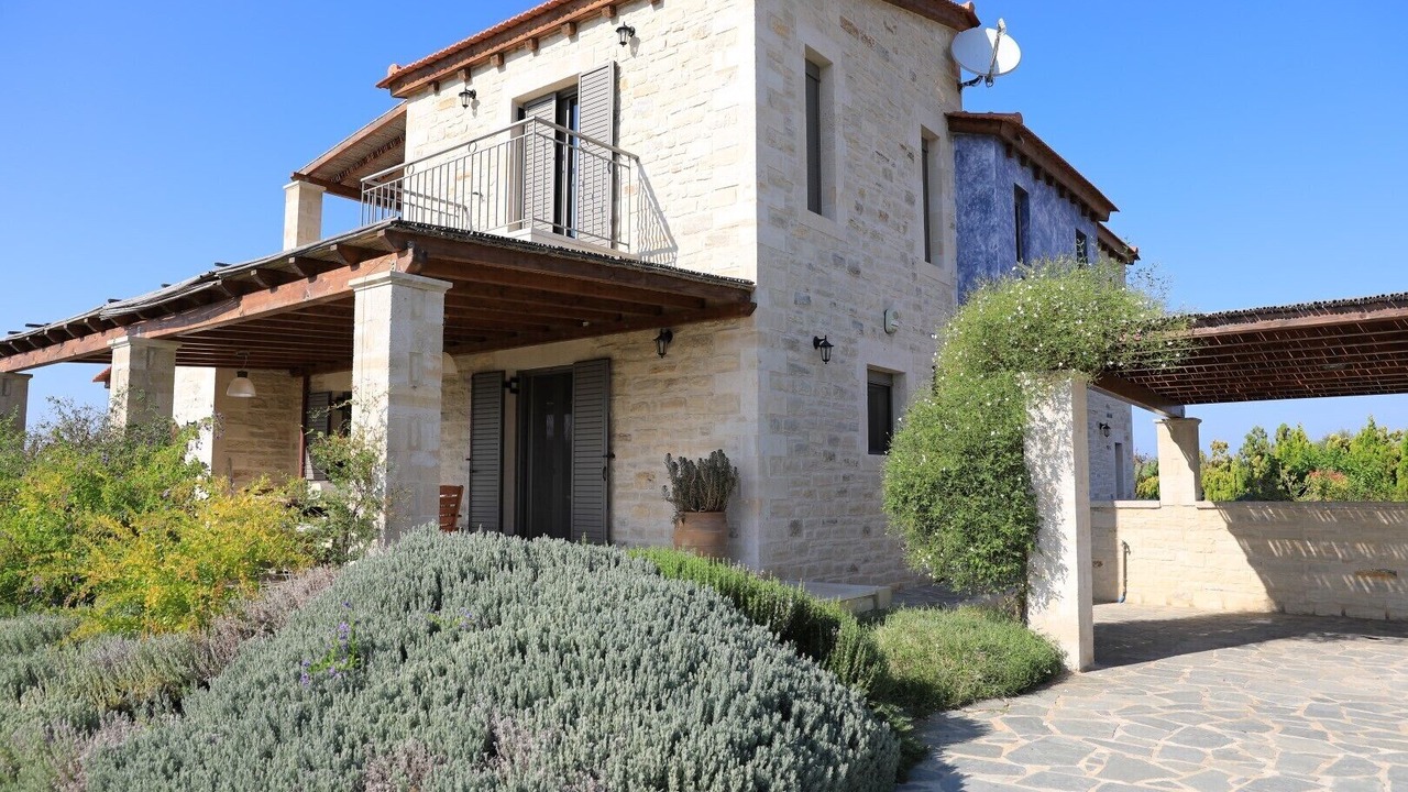 Photo of Outdoor in Asteri