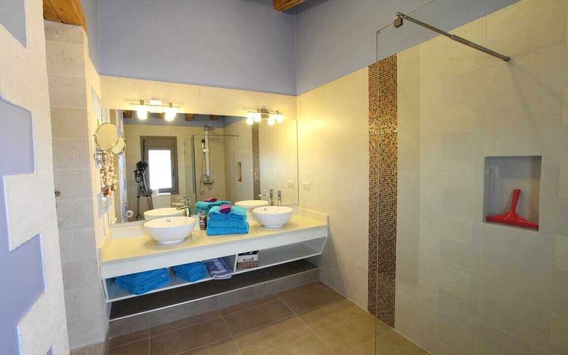 Photo of Bathroom in Asteri