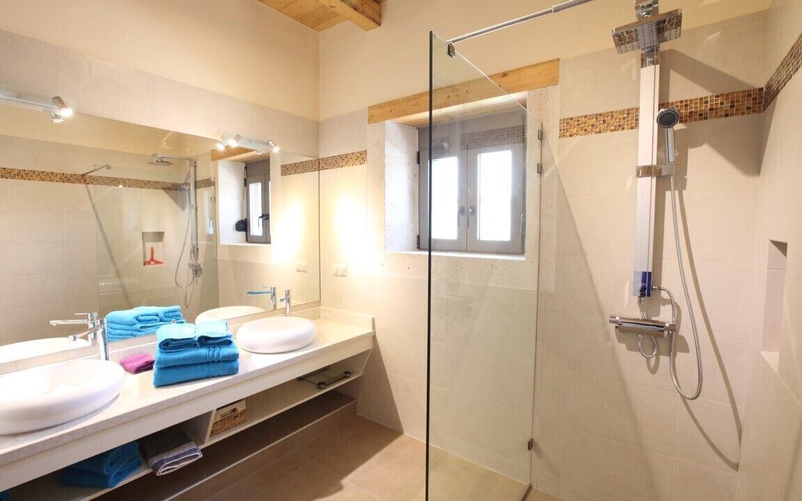 Photo of Bathroom in Asteri