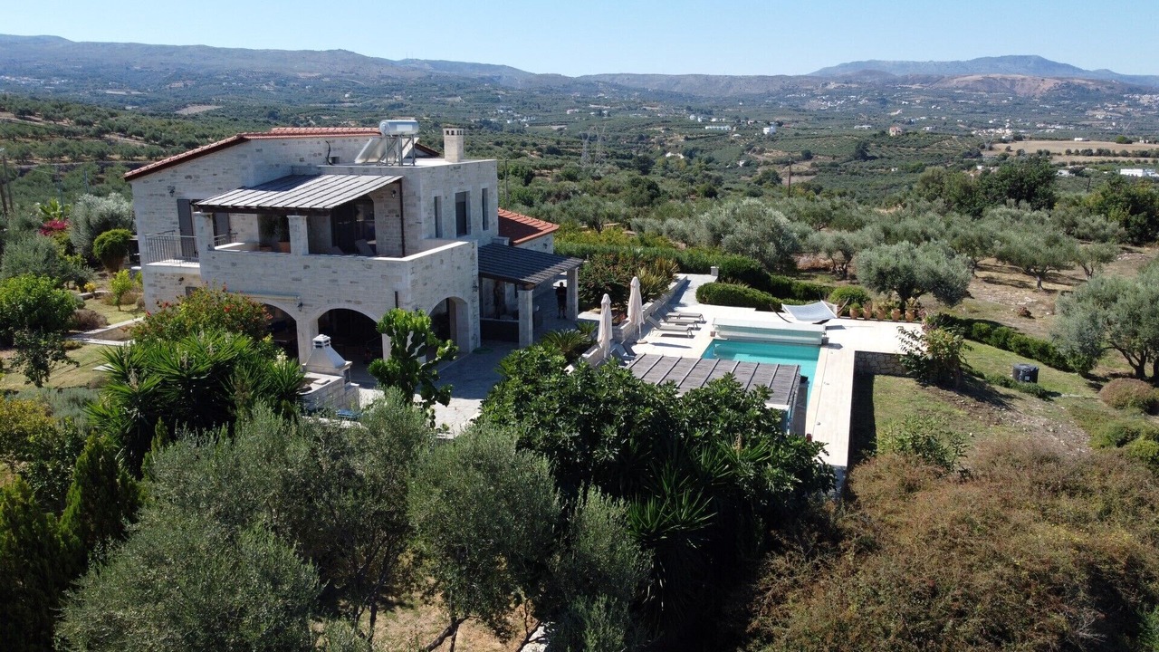 Photo of Outdoor in Asteri