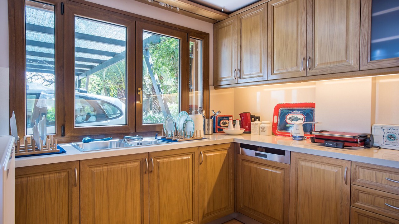 Photo of Kitchen in Selianitika
