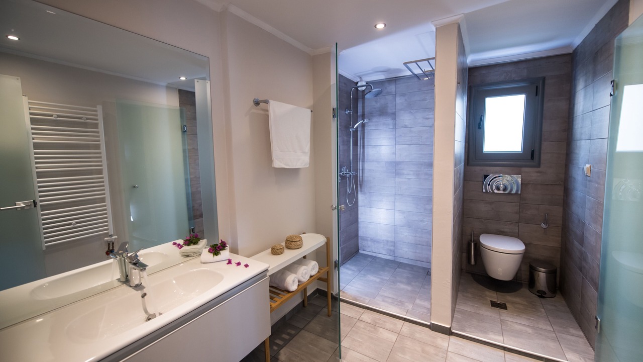 Photo of Bathroom in Evgiros