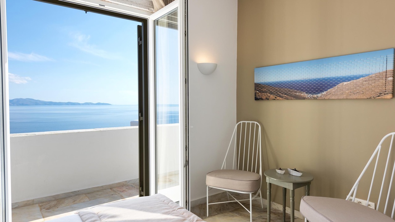 Photo of Bedroom in Exomvourgo