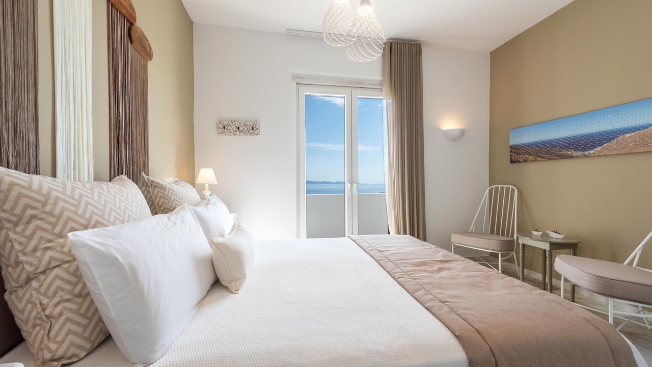Photo of Bedroom in Exomvourgo