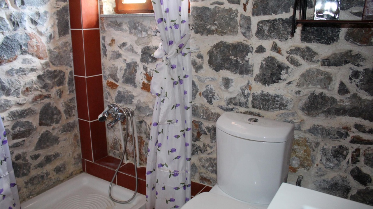 Photo of Bathroom in Triopetra