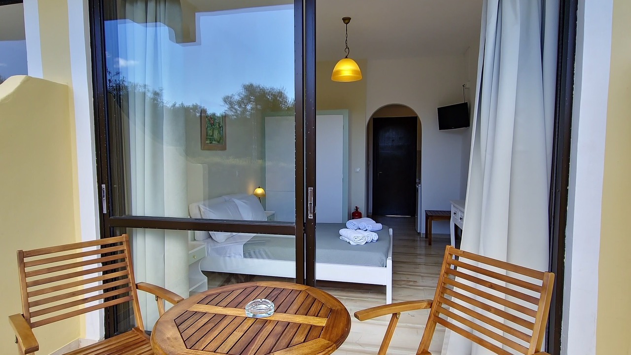 Photo of Bedroom in Melikia