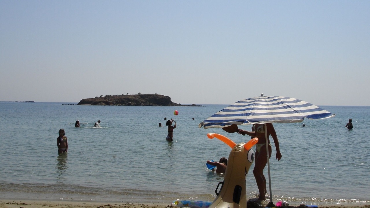 Photo of Others in Vari