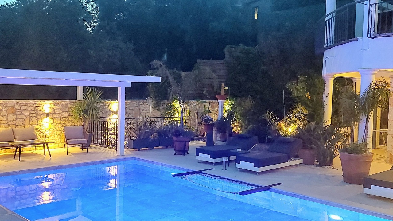 Photo of Outdoor in Kentroma