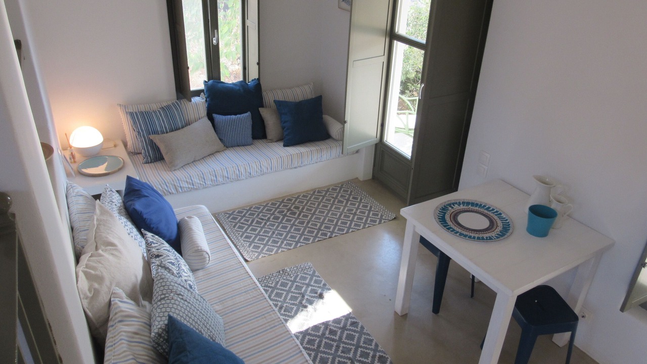 Photo of Livingroom in Aegiali