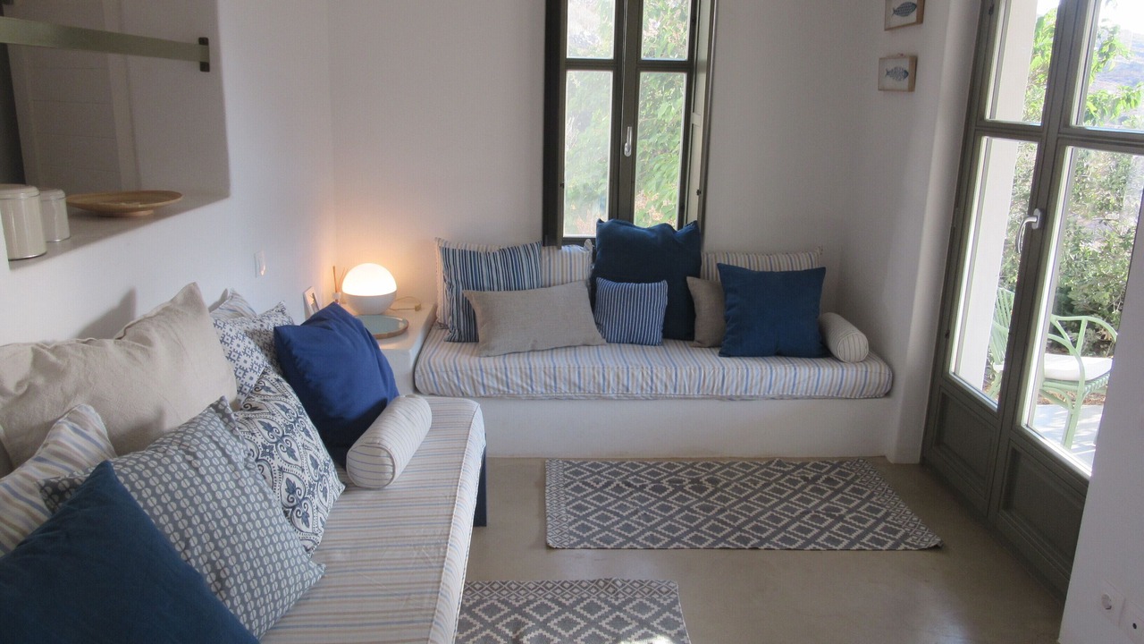 Photo of Livingroom in Aegiali