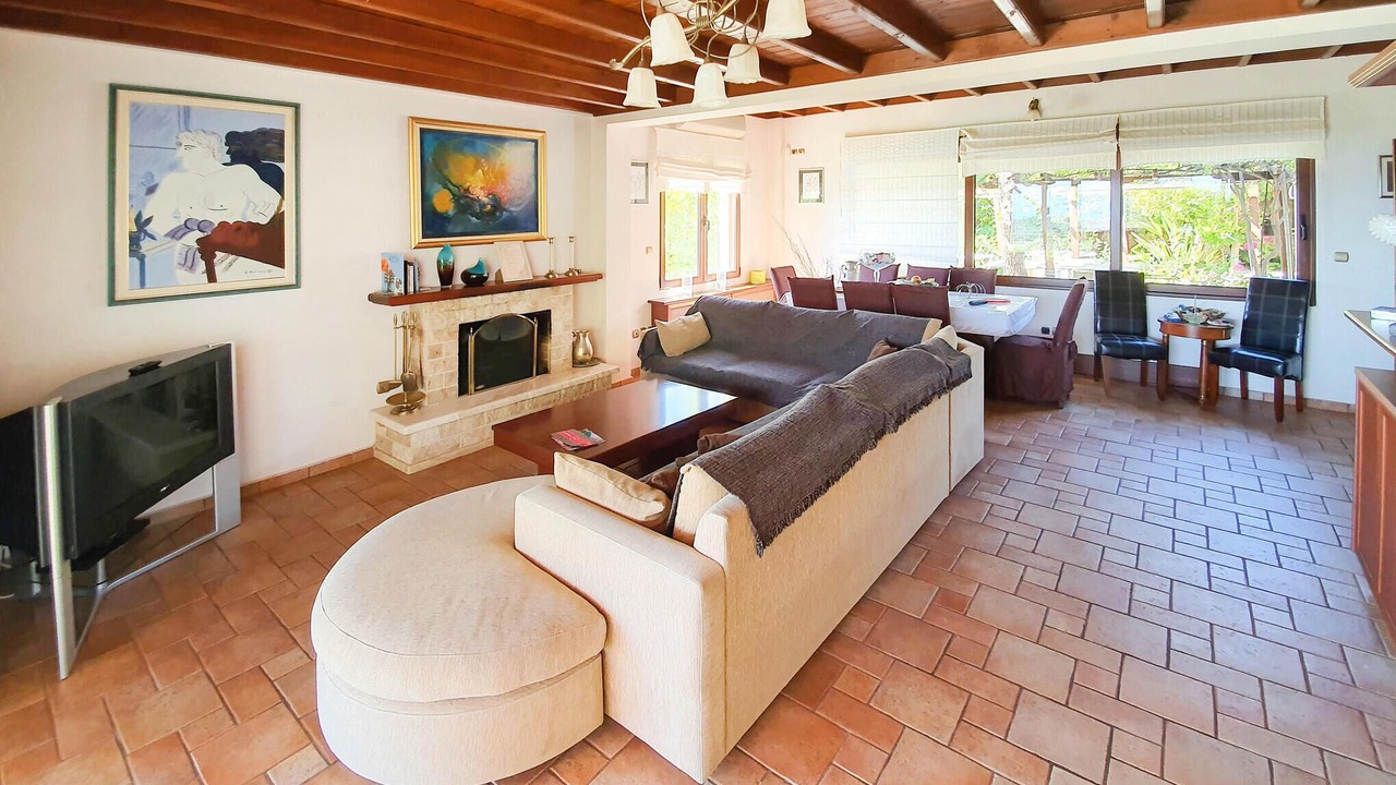 Photo of Bedroom in Kato Diminio