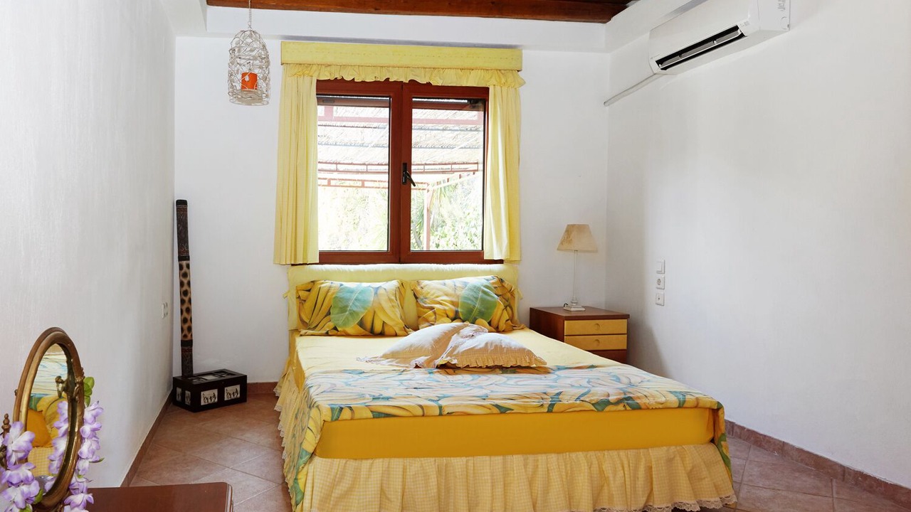 Photo of Bedroom in Koukounaries