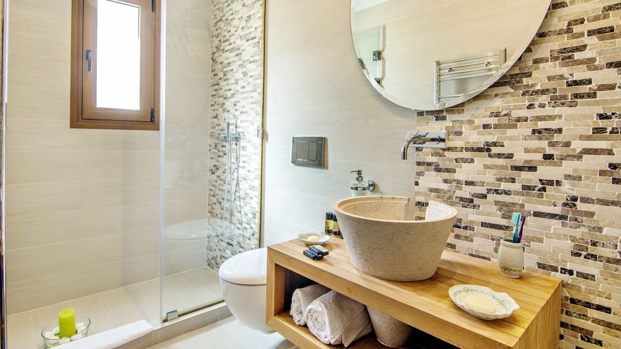 Photo of Bathroom in Halepa
