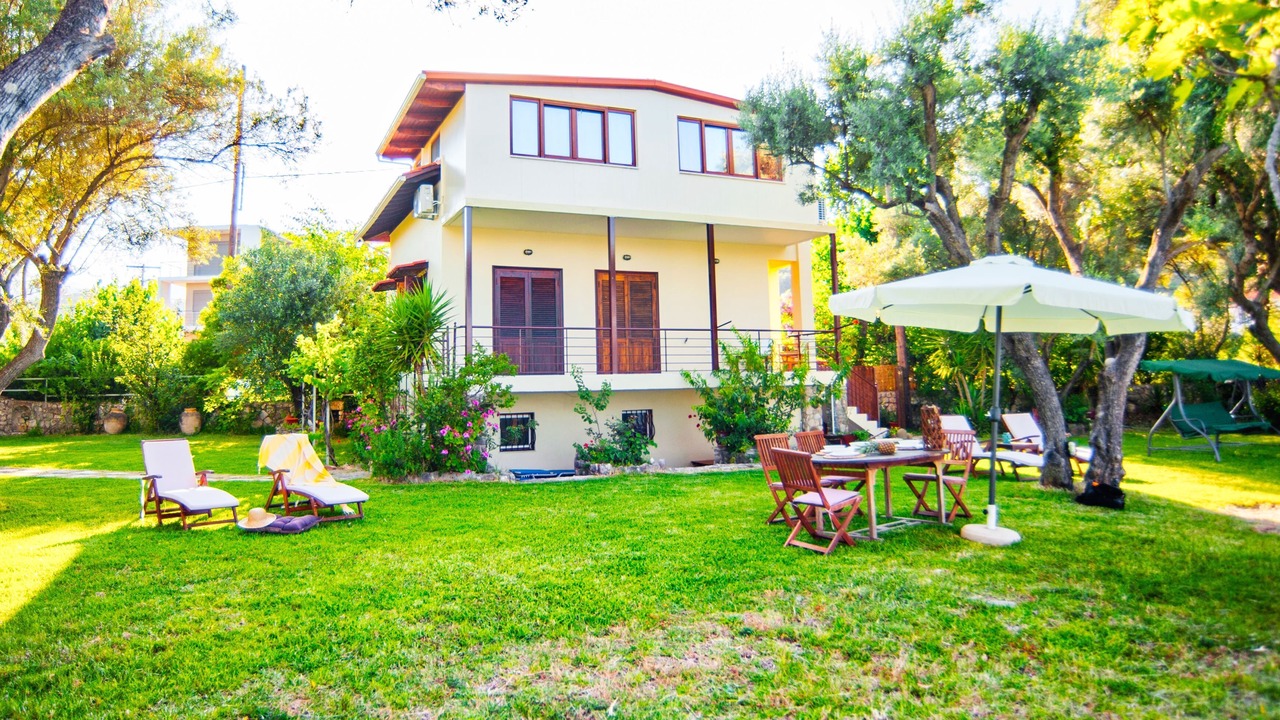 Photo of Outdoor in Episkopos