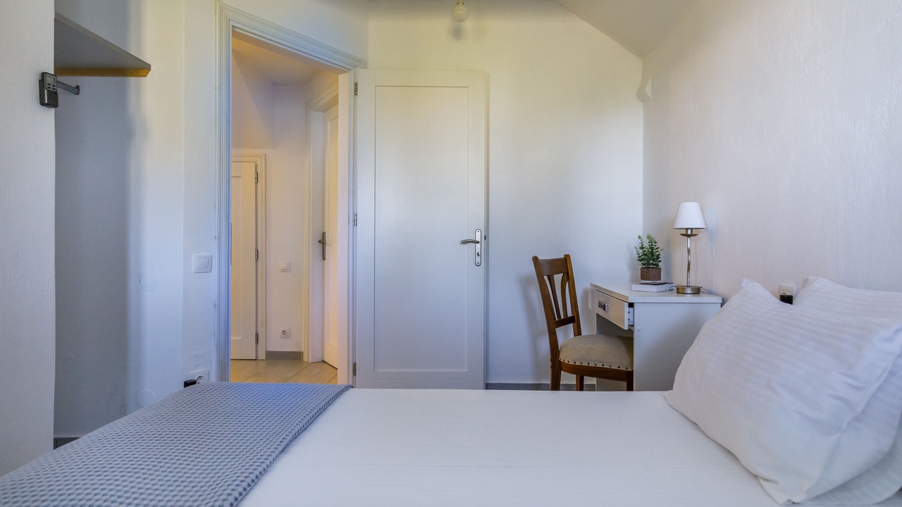 Photo of Bedroom in Glossa
