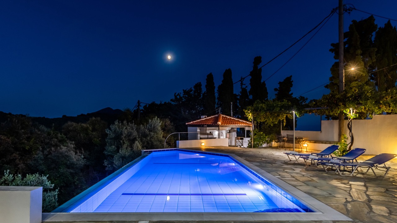 Photo of Outdoor in Glossa