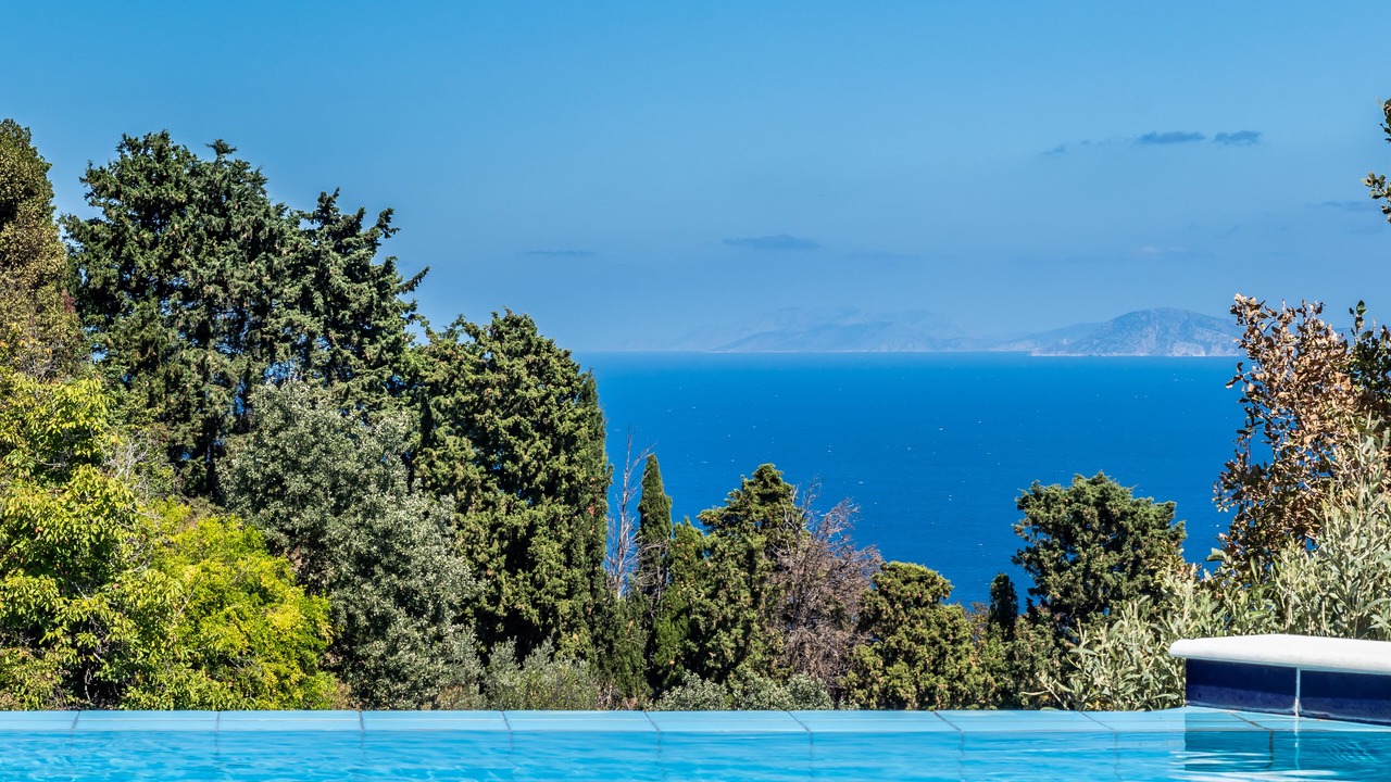 Photo of Outdoor in Glossa