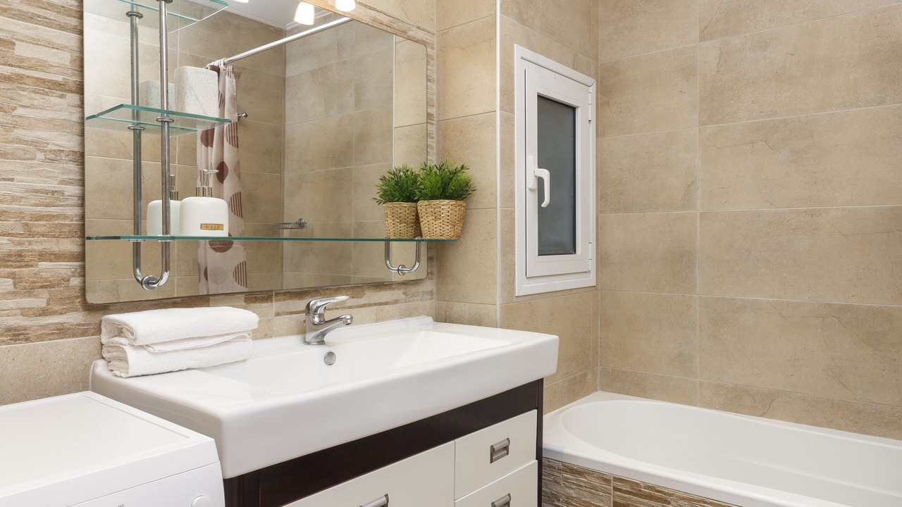 Photo of Bathroom in Rhodes Town