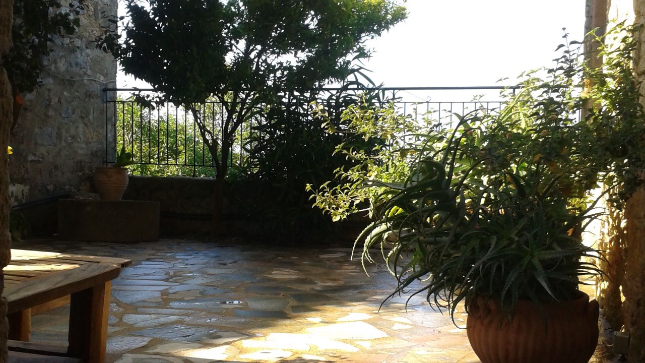Photo of Outdoor in Lefktro