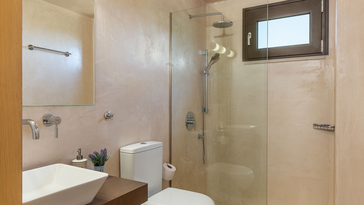 Photo of Bathroom in Maleme