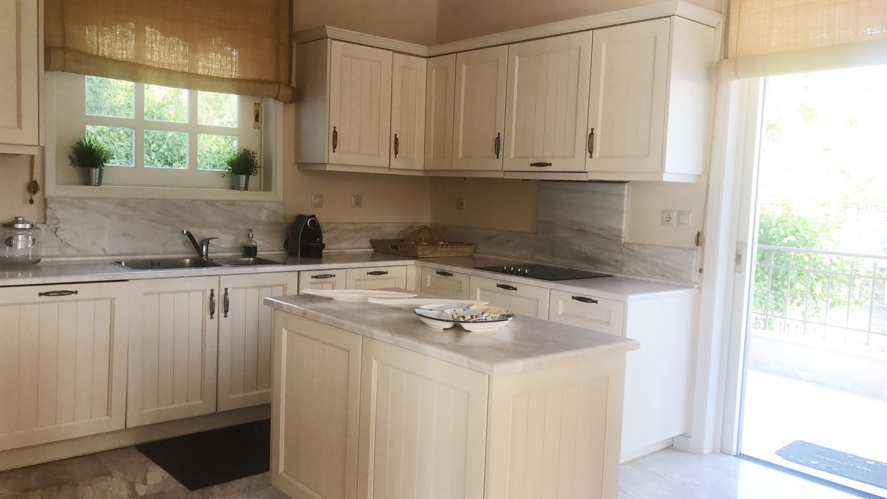 Photo of Kitchen in Agios Emilianos