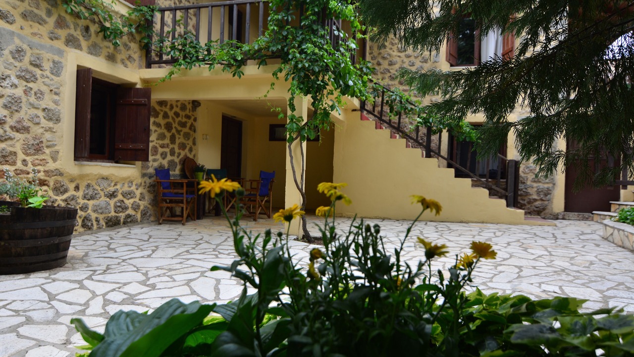 Photo of Patio Balcony in Ano Trikala