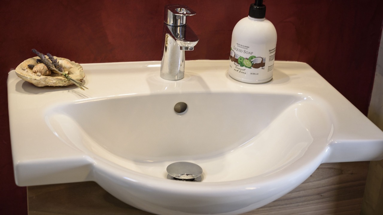 Photo of Bathroom in Megala Chorafia