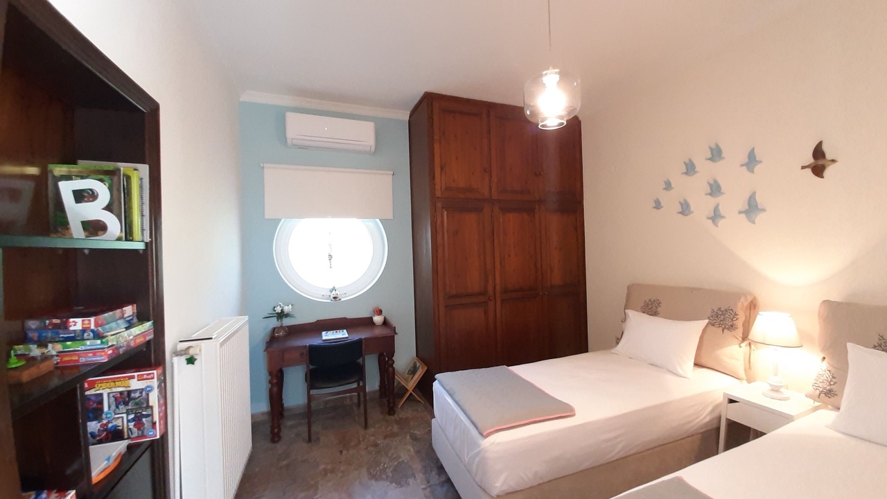 Photo of Bedroom in Pelekas