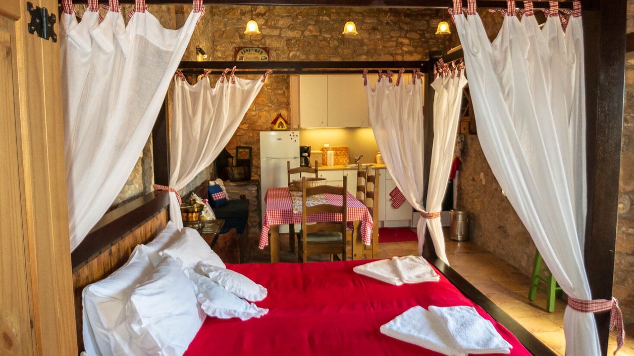 Photo of Bedroom in Megalo Chorio