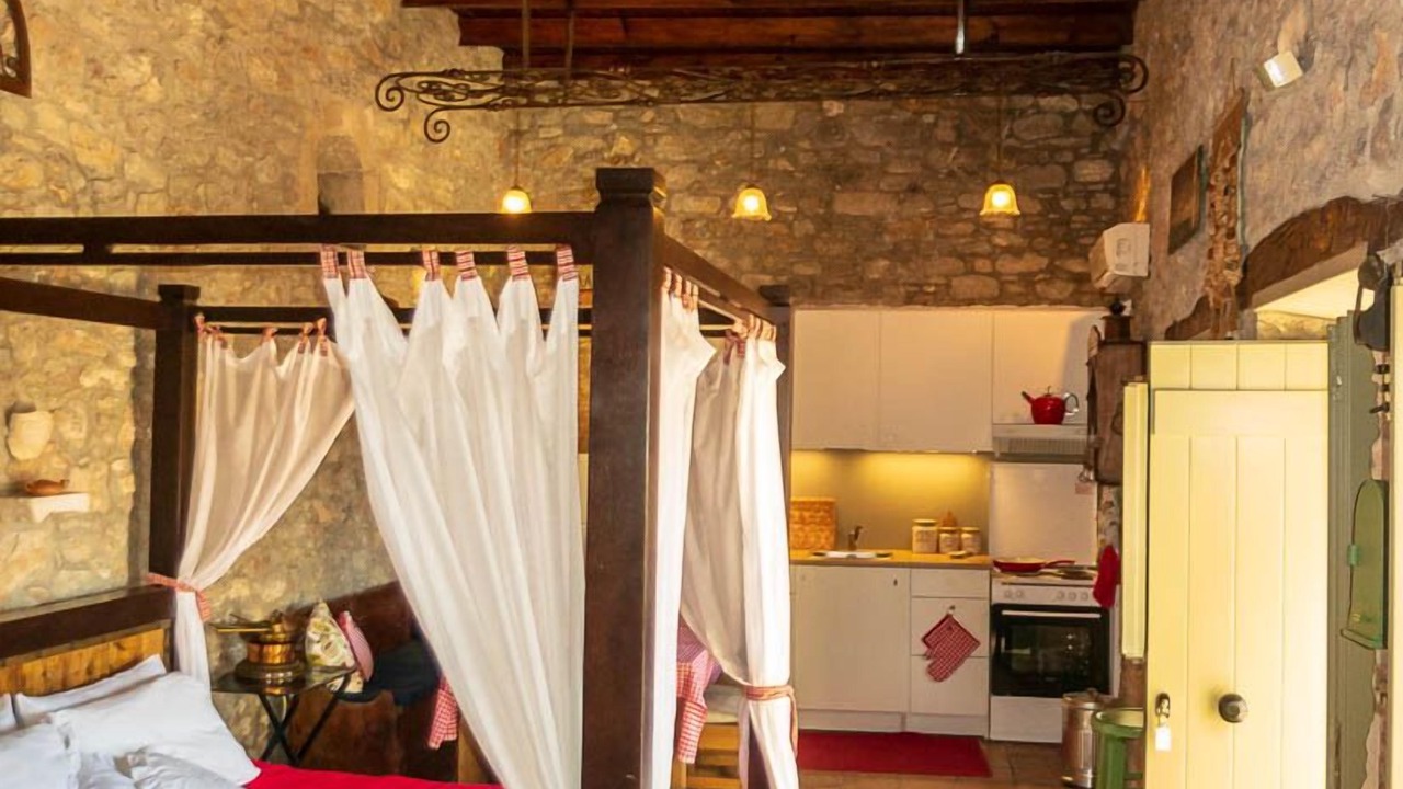 Photo of Bedroom in Megalo Chorio