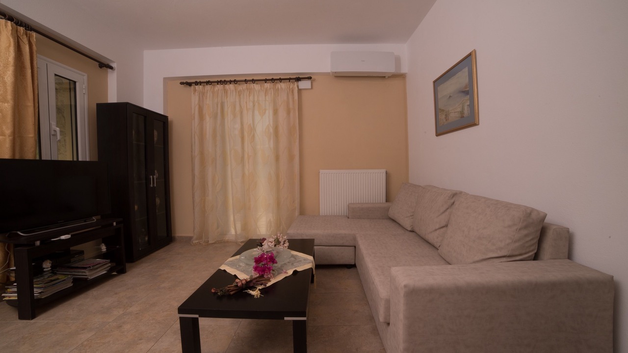 Photo of Livingroom in Pitsidia