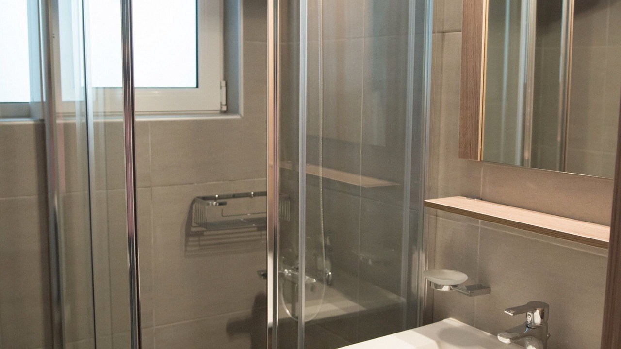Photo of Bathroom in Kariotai