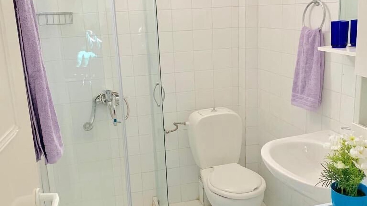 Photo of Bathroom in Ornos