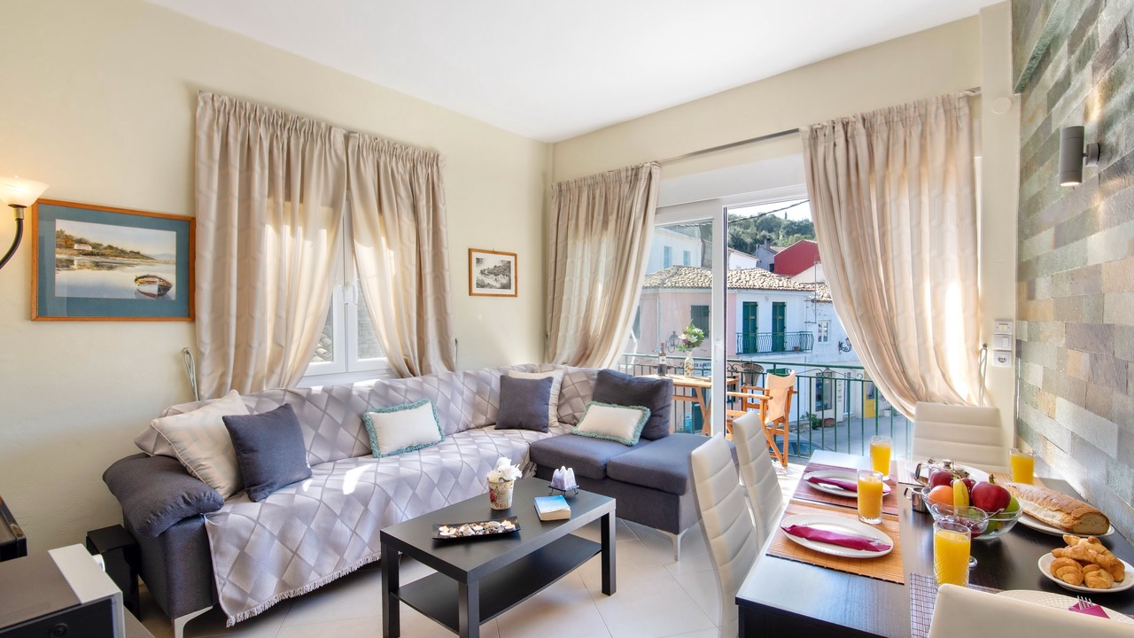 Photo of Livingroom in Longos