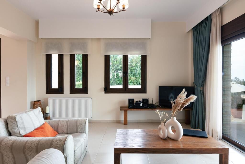 Photo of Livingroom in Pikris