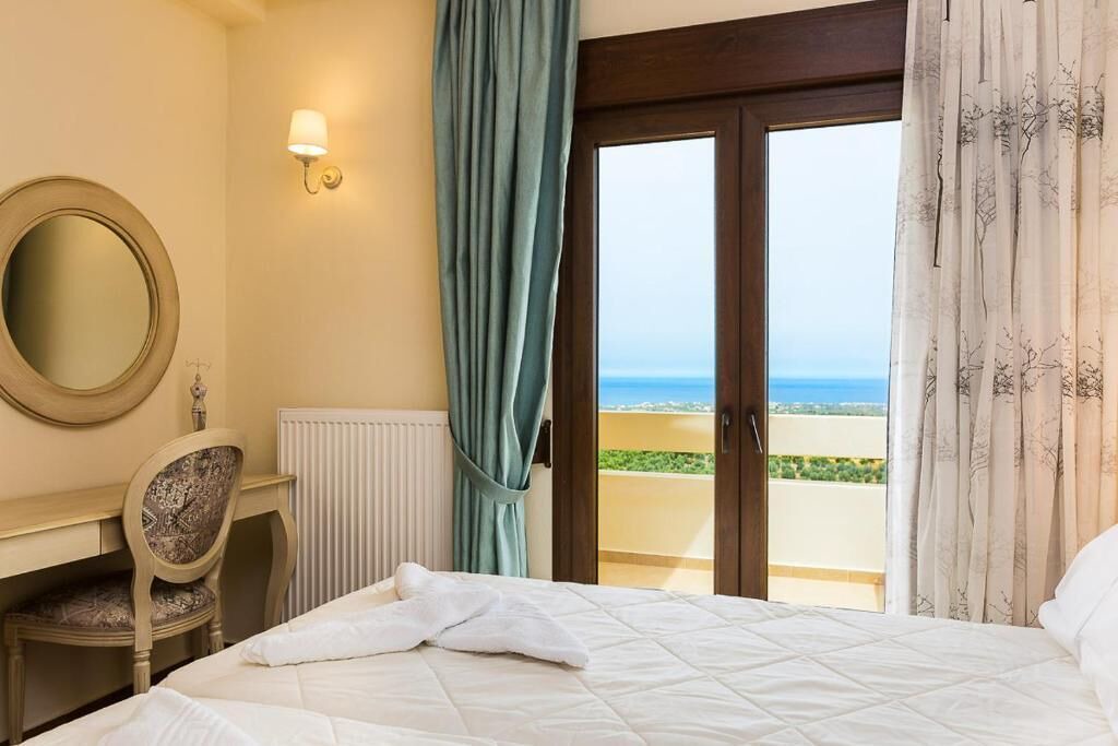 Photo of Bedroom in Pikris