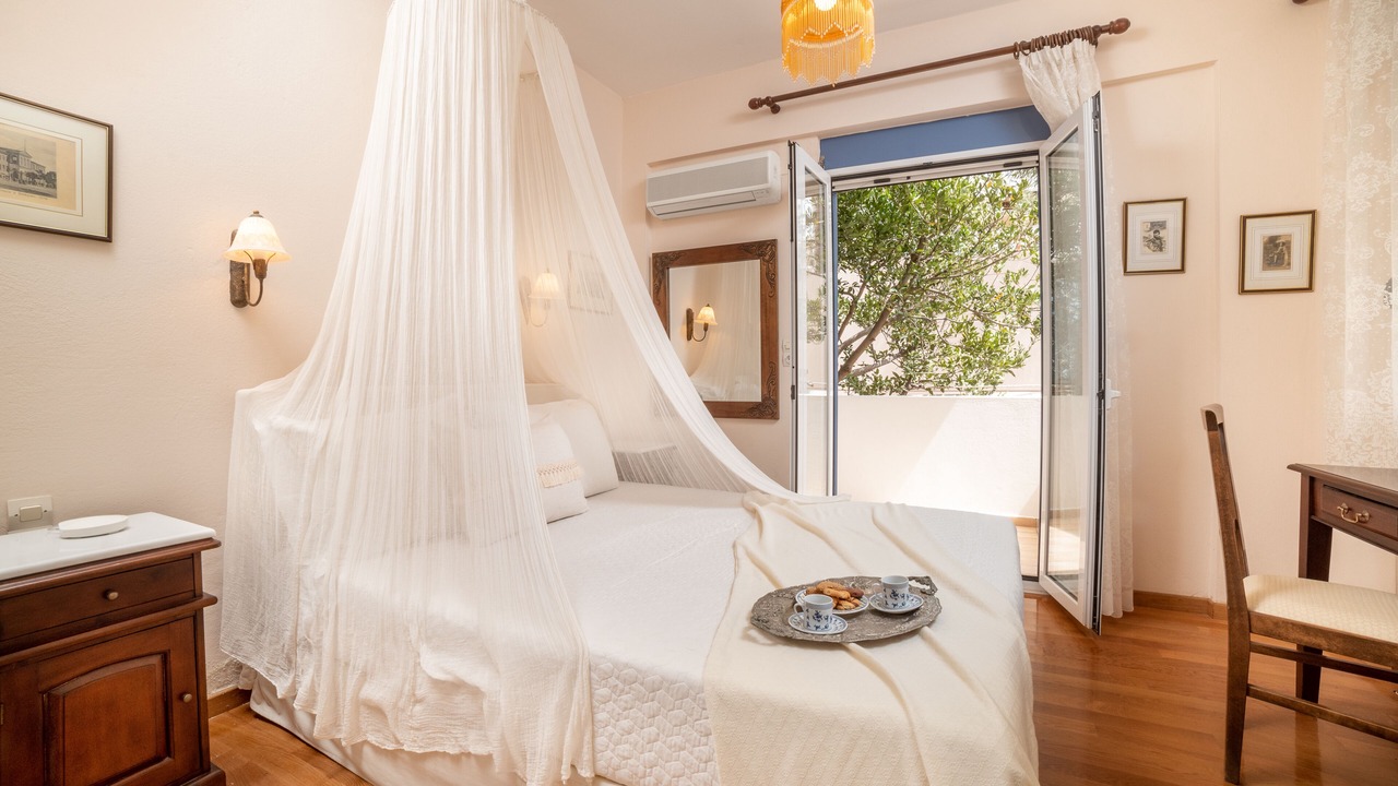 Photo of Bedroom in Loutra