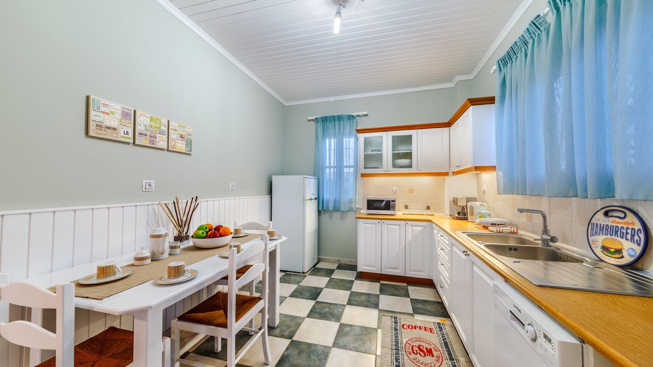 Photo of Bedroom in Messini
