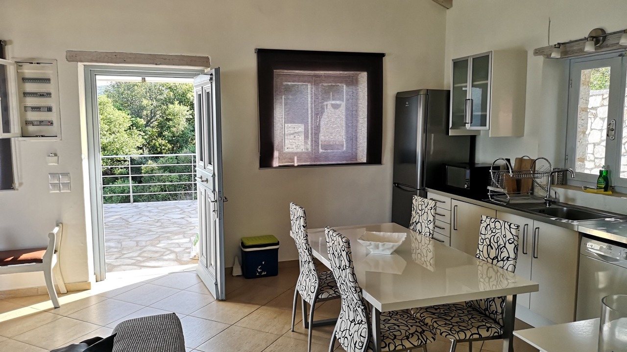 Photo of Kitchen in Evreti