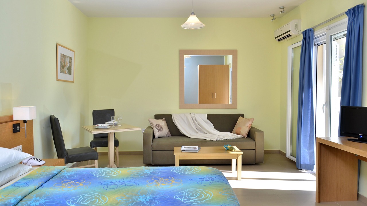 Photo of Bedroom in Foinikounta