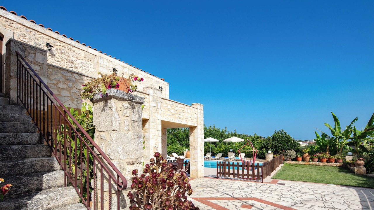 Photo of Patio Balcony in Eletherna
