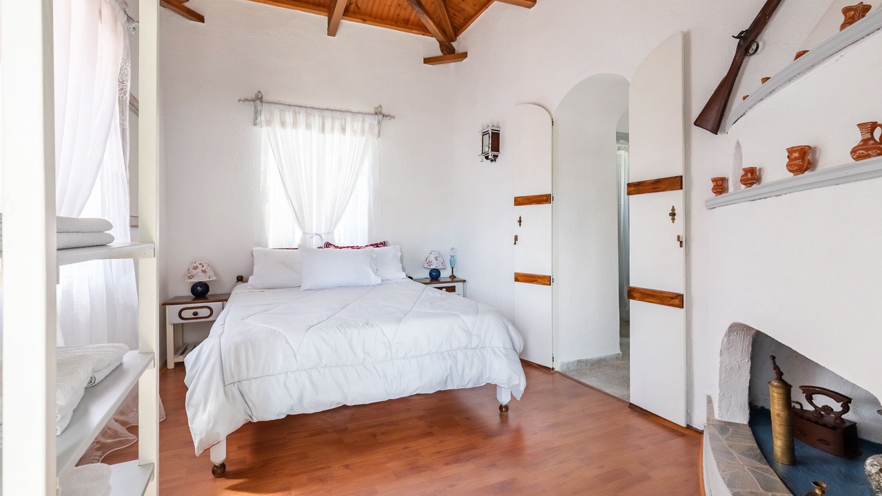 Photo of Bedroom in Skopelos