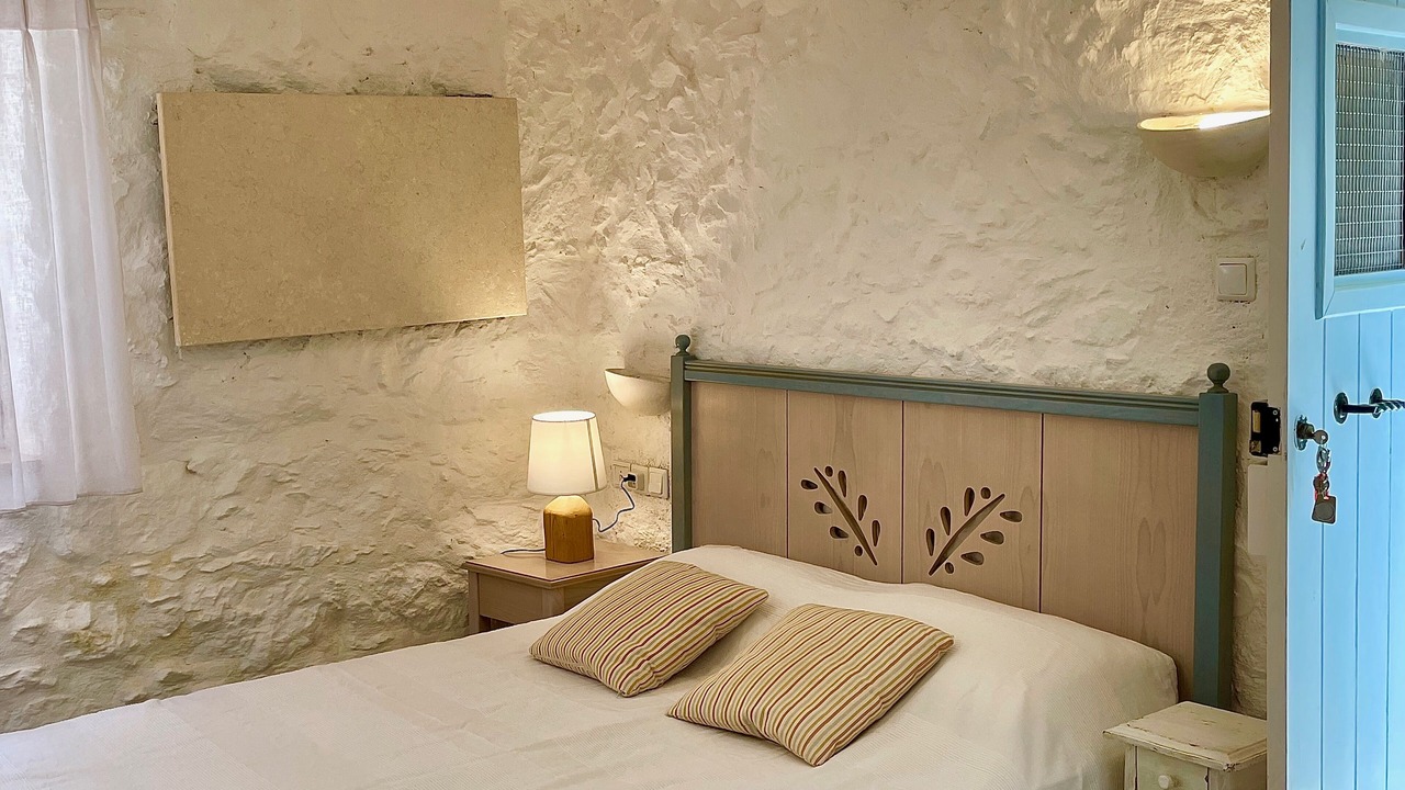 Photo of Bedroom in Mixorrouma