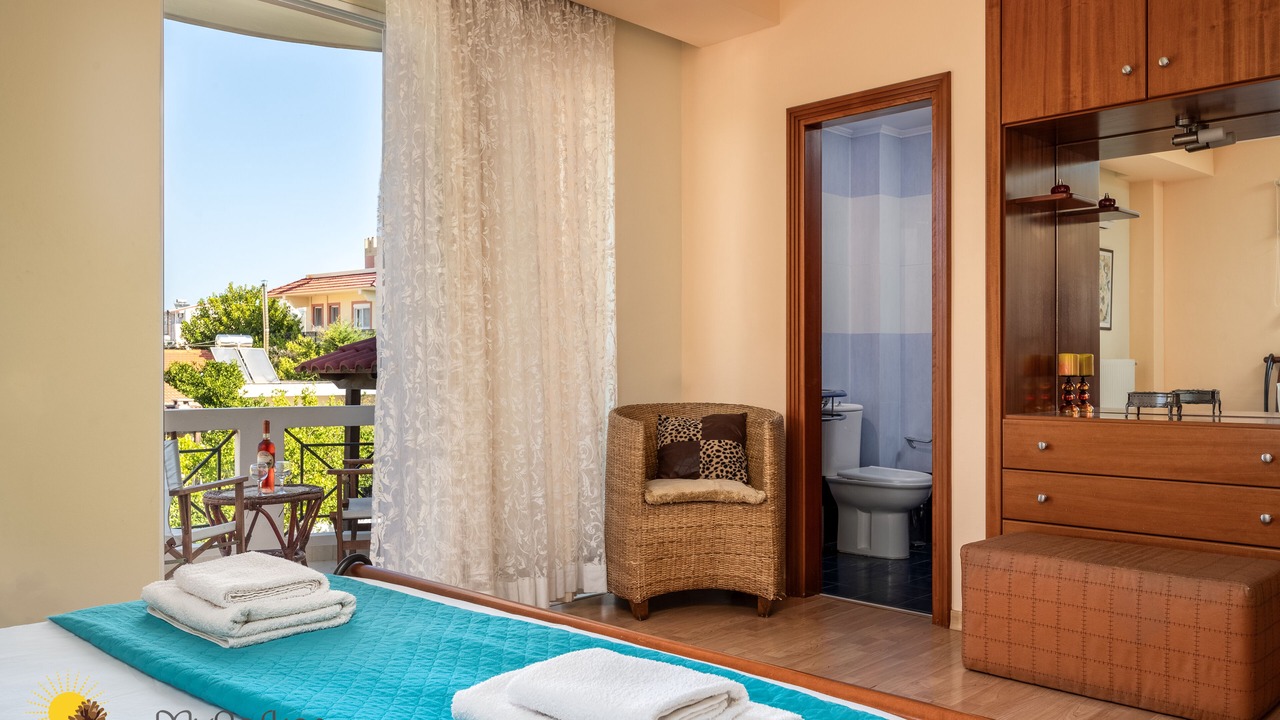Photo of Bedroom in Petaloudes