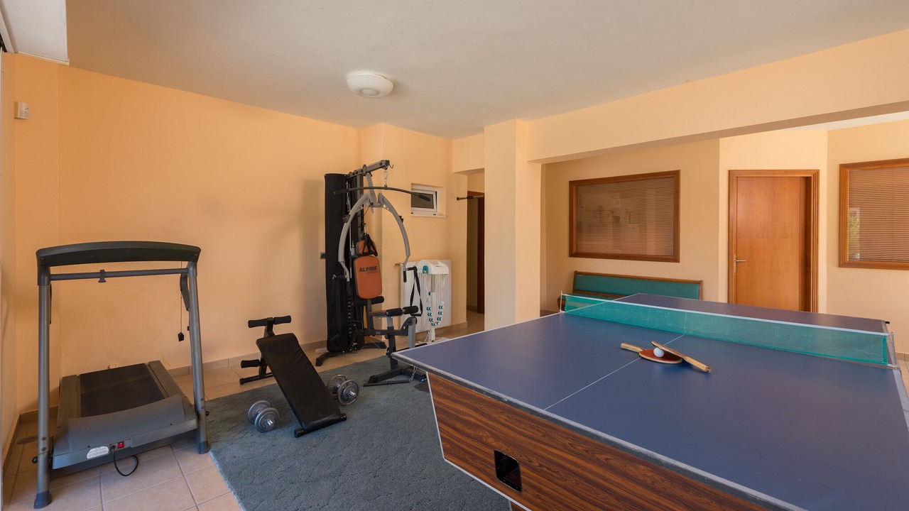Photo of Bedroom in Petaloudes