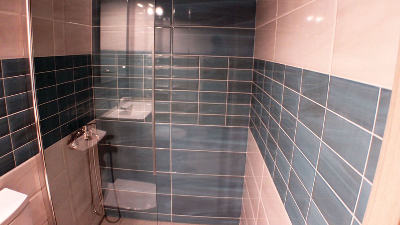 Photo of Bathroom in Kastri