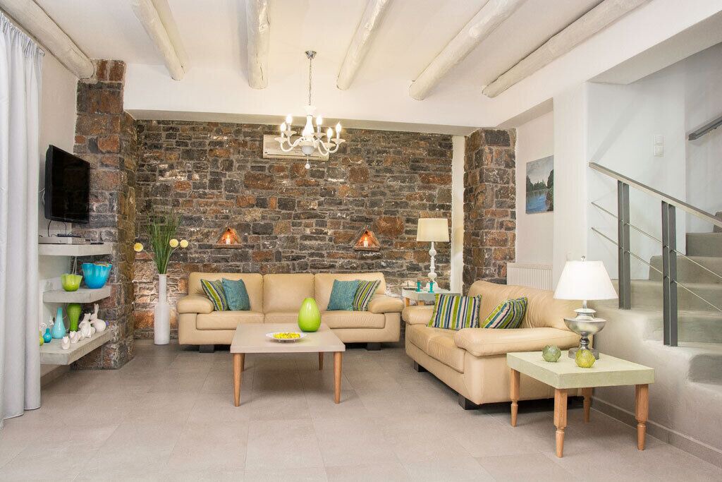 Photo of Livingroom in Pemonia